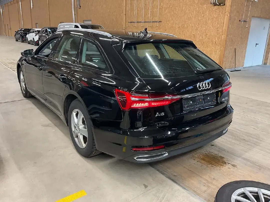 Audi A6 40 - Thumbnail 4