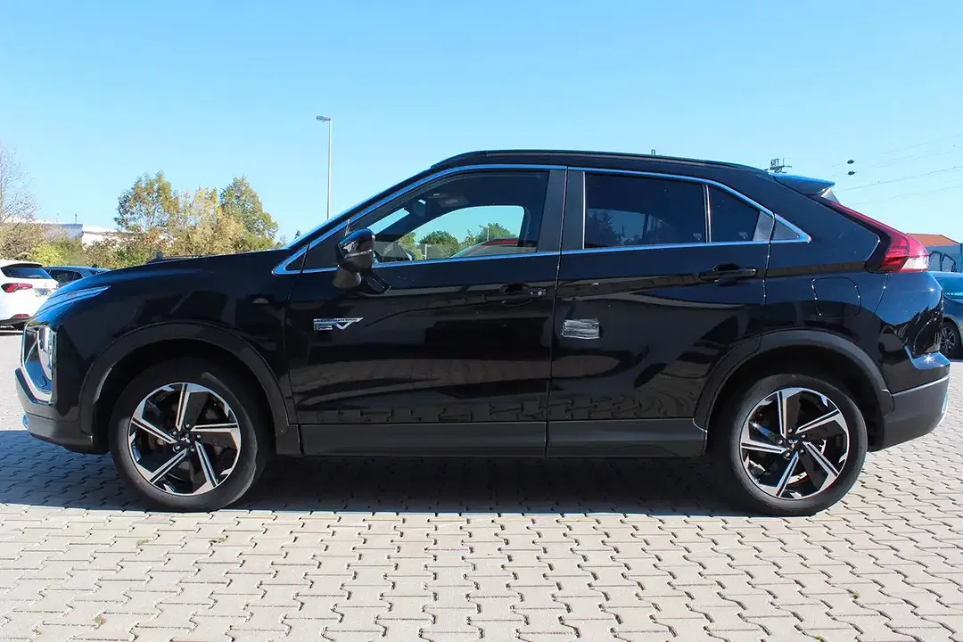 Mitsubishi Eclipse Cross 2.4 4WD Plus - Thumbnail 9