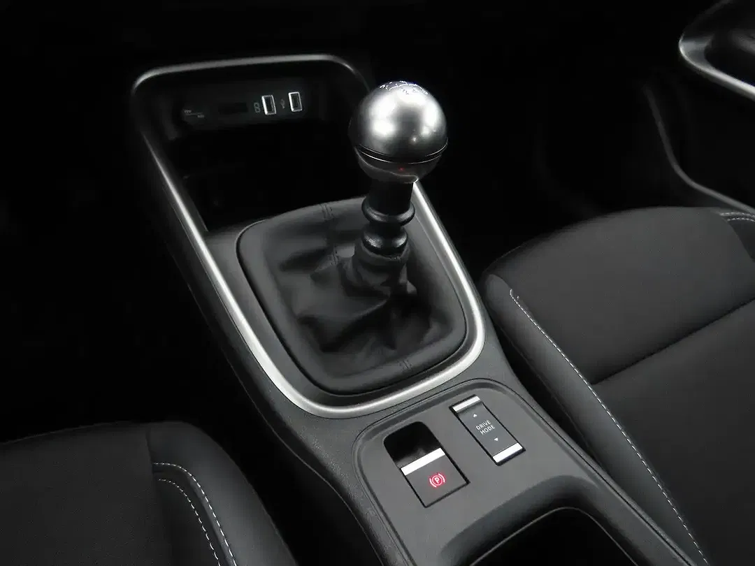 Jeep Avenger 1.2 GSE T3 Altitude - Thumbnail 12