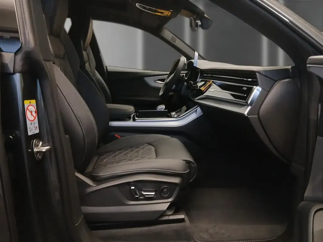 Audi Q8 TDI tiptronic quattro S line - Thumbnail 9