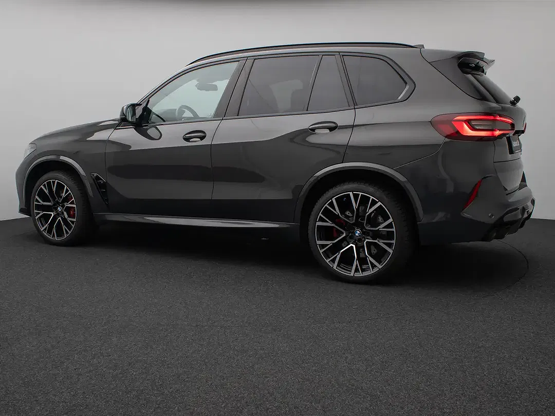 BMW X5 M Competition - Thumbnail 9