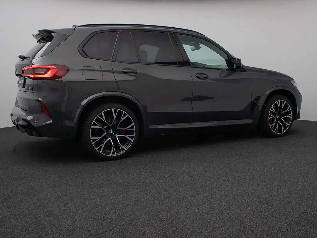 BMW X5 M Competition - Thumbnail 5