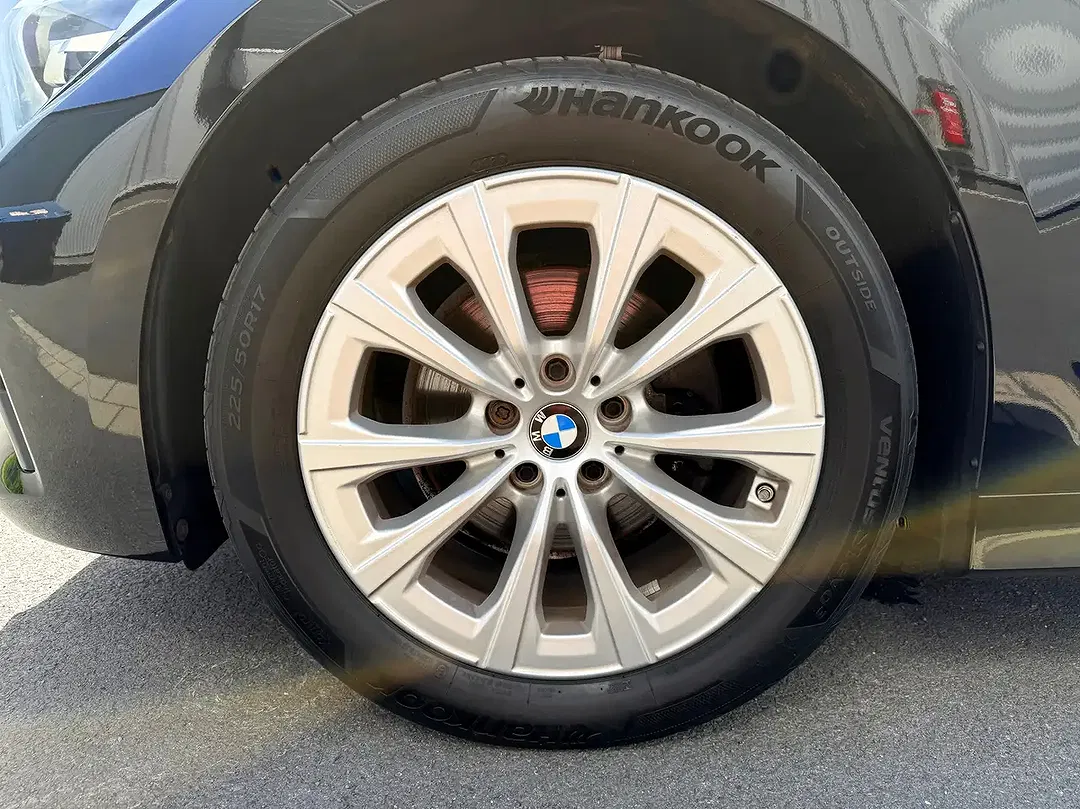 BMW 320 Touring - Thumbnail 4
