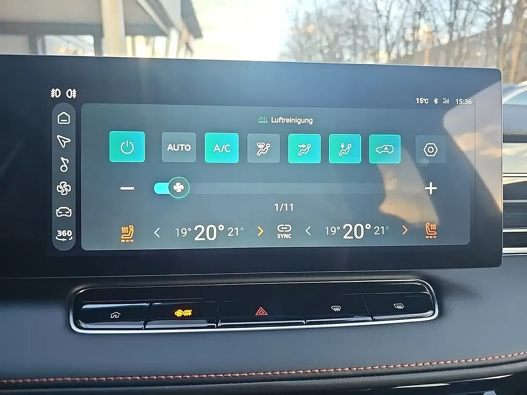 MG EHS 1.5 Luxury - Thumbnail 10