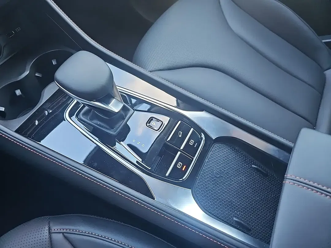 MG EHS 1.5 Luxury - Thumbnail 11