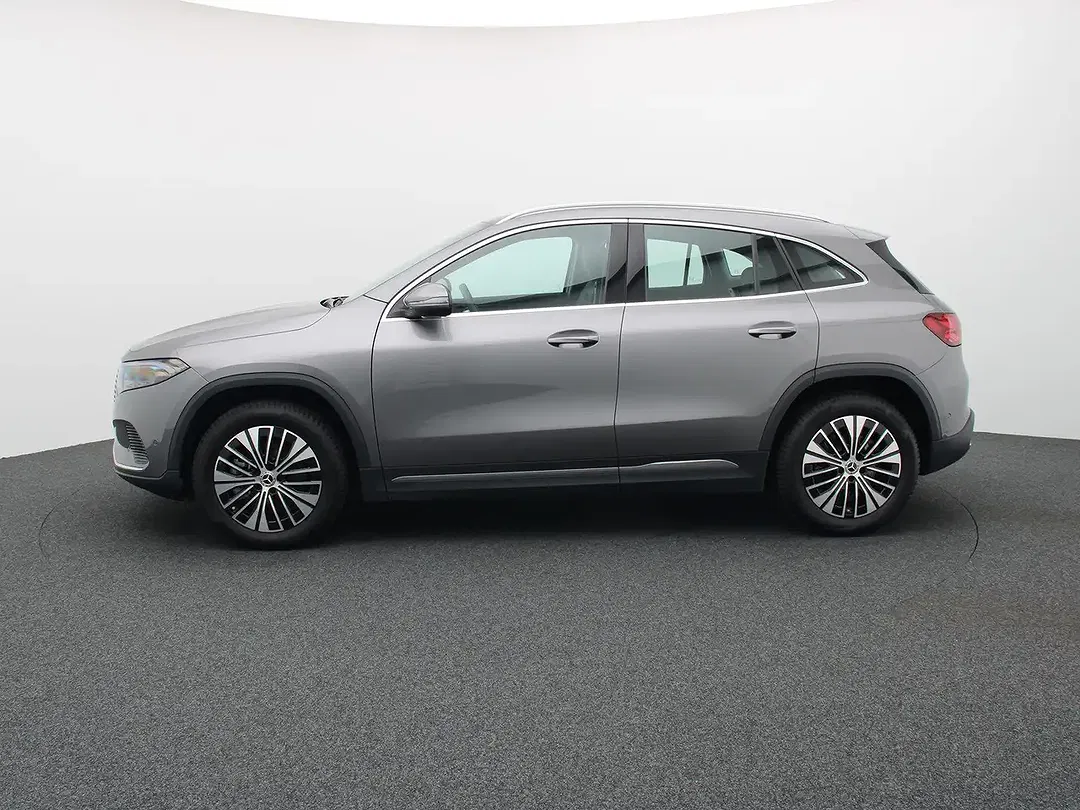 Mercedes-Benz EQA 250 - Thumbnail 4