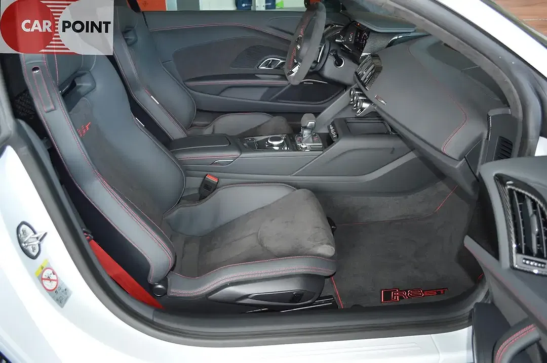 Audi R8 V10 - Thumbnail 6