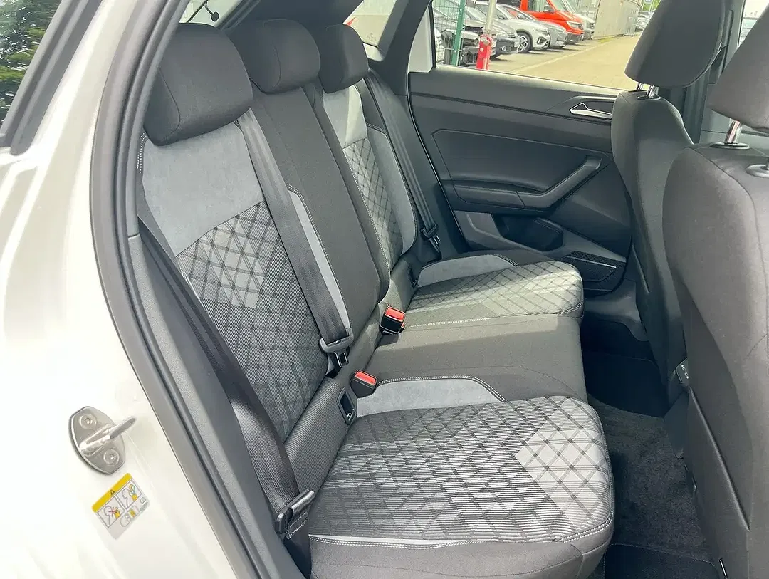 Volkswagen Polo 1.0 TSI DSG R-Line - Thumbnail 11