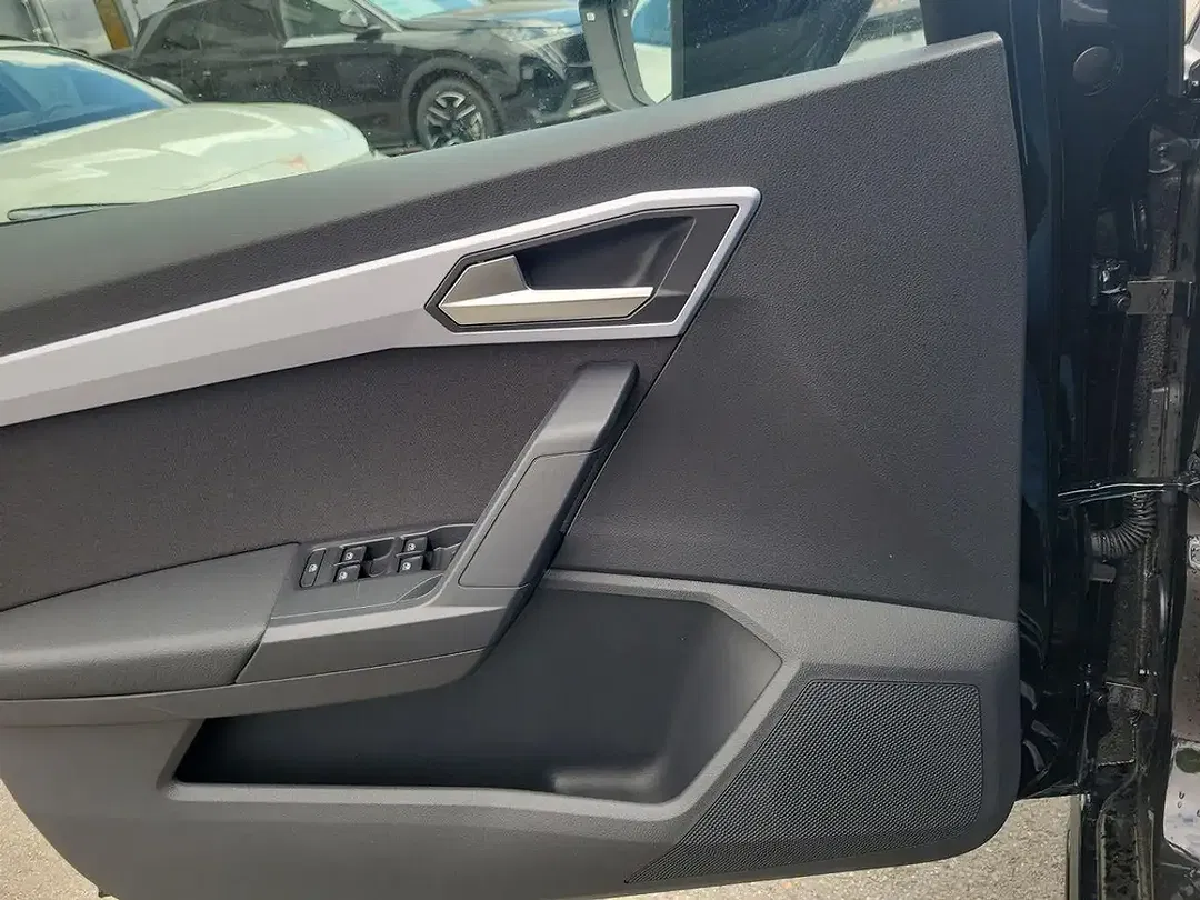 SEAT Ibiza 1.0 TSI FR Black Edition - foto 14