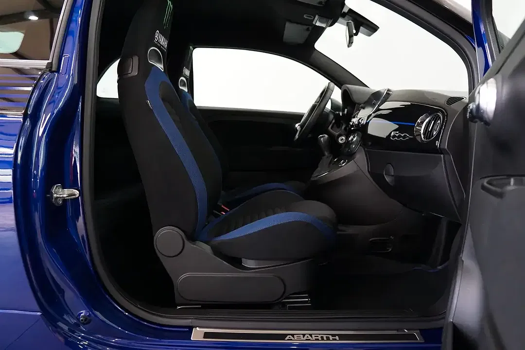 Abarth 500 Monster Energy Yamaha Limited - Thumbnail 14