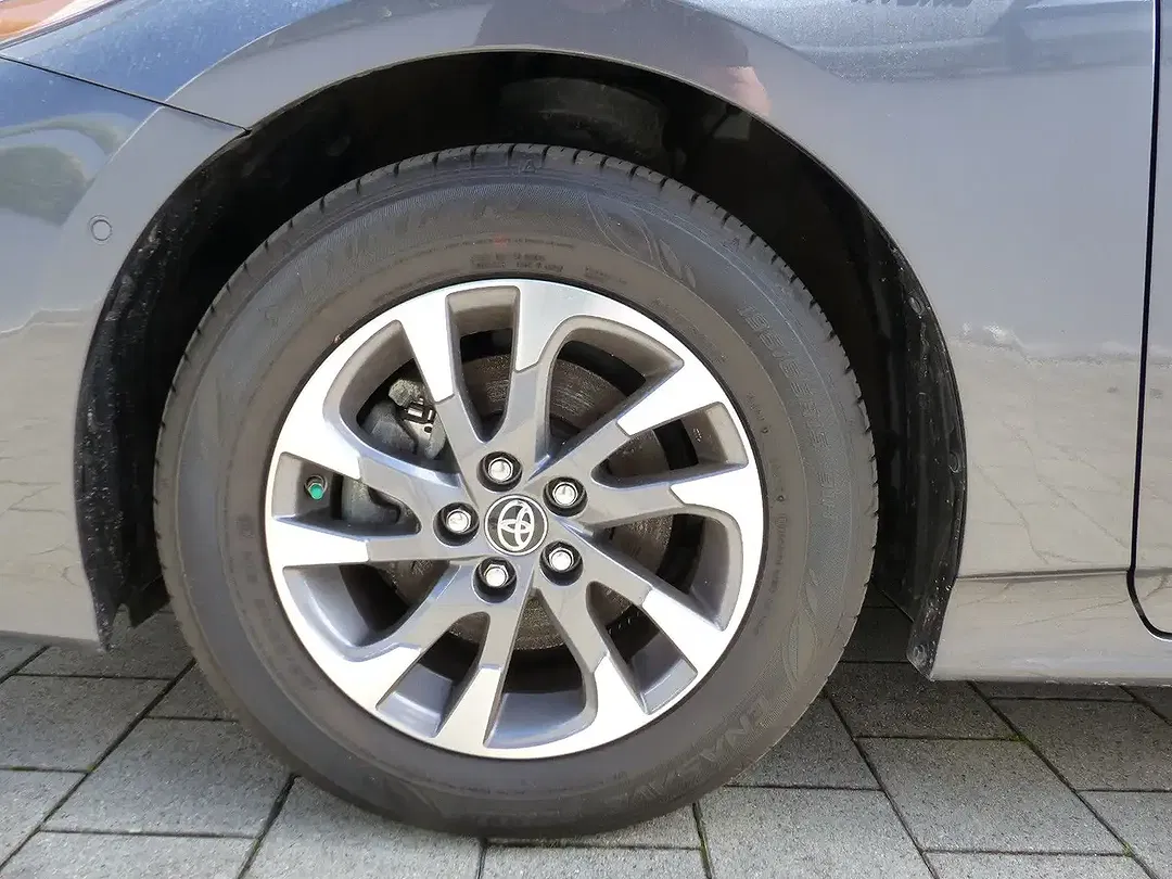 Toyota Prius Executive - foto 15