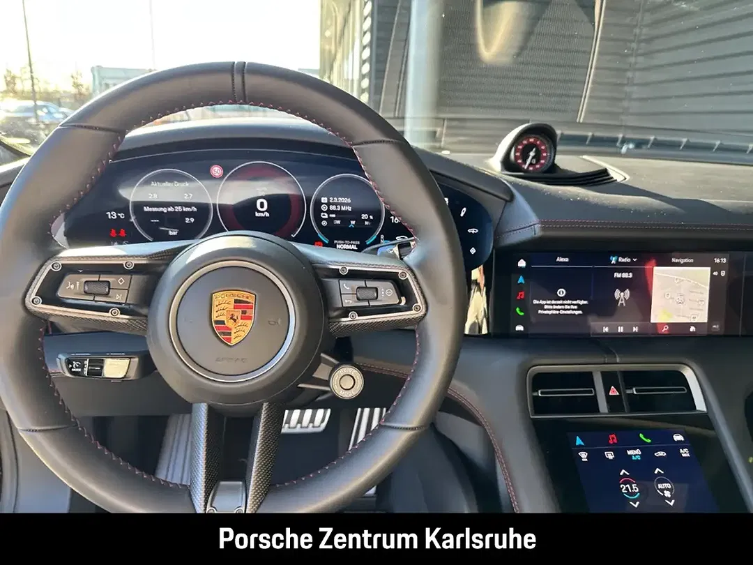 Porsche Taycan GTS - Thumbnail 9