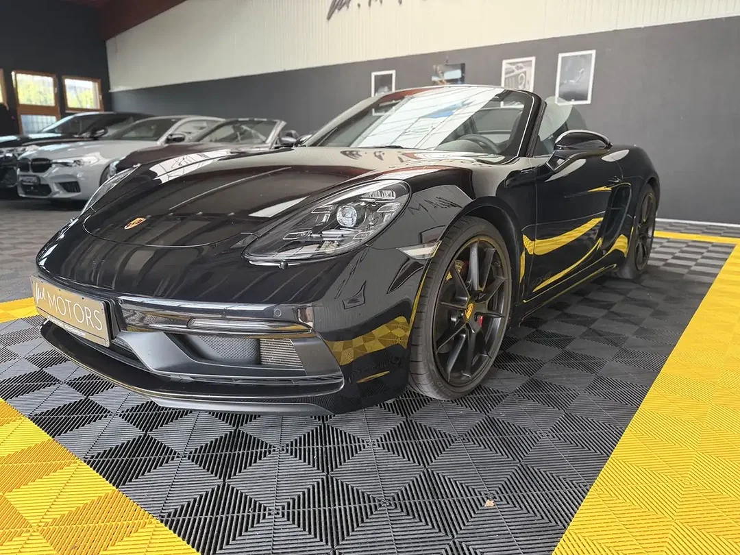 Porsche Boxster 4.0 GTS - Afbeelding 1