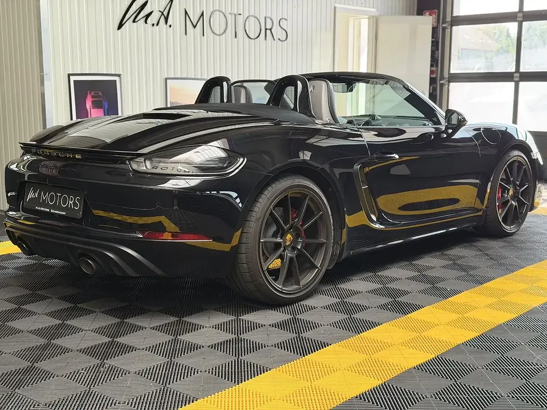 Porsche Boxster 4.0 GTS - Thumbnail 11