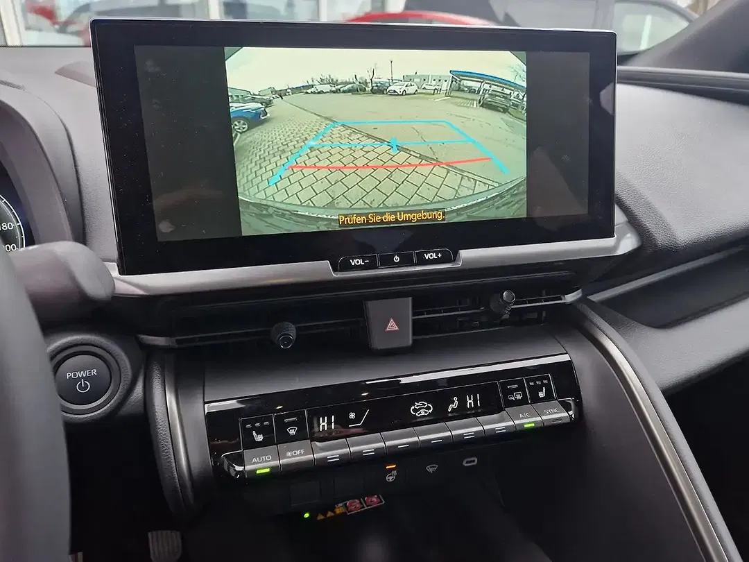 Toyota C-HR Hybrid Teamplayer - Thumbnail 15
