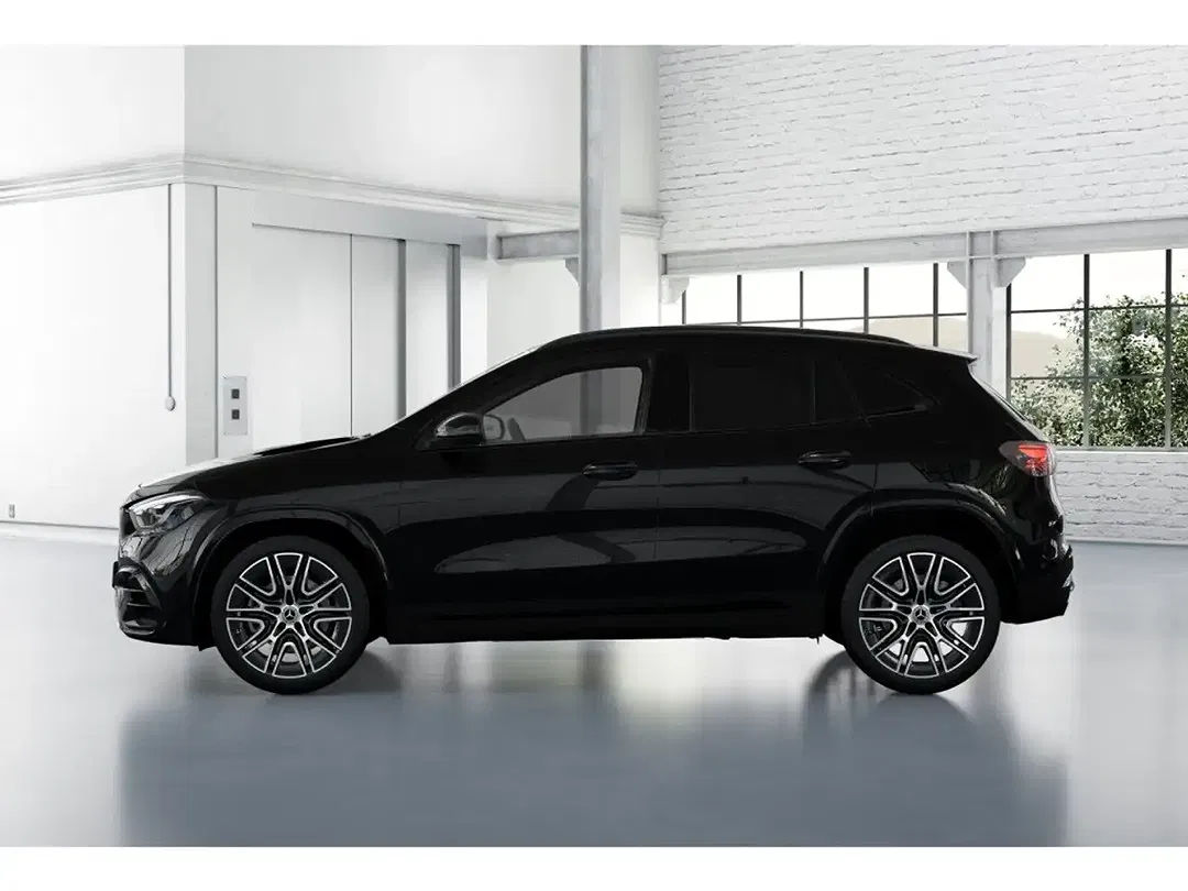 Mercedes-Benz GLA 220 4MATIC Night - Thumbnail 3