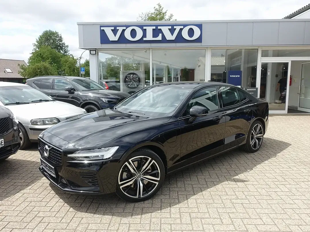 Volvo S60 T8 AWD Recharge R-Design - foto 1