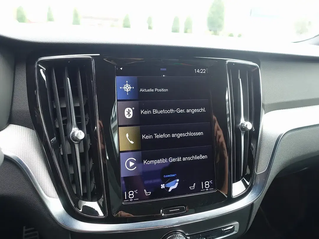 Volvo S60 T8 AWD Recharge R-Design - Thumbnail 14