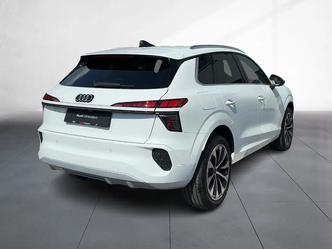 Audi Q3 TDI S tronic - foto 2
