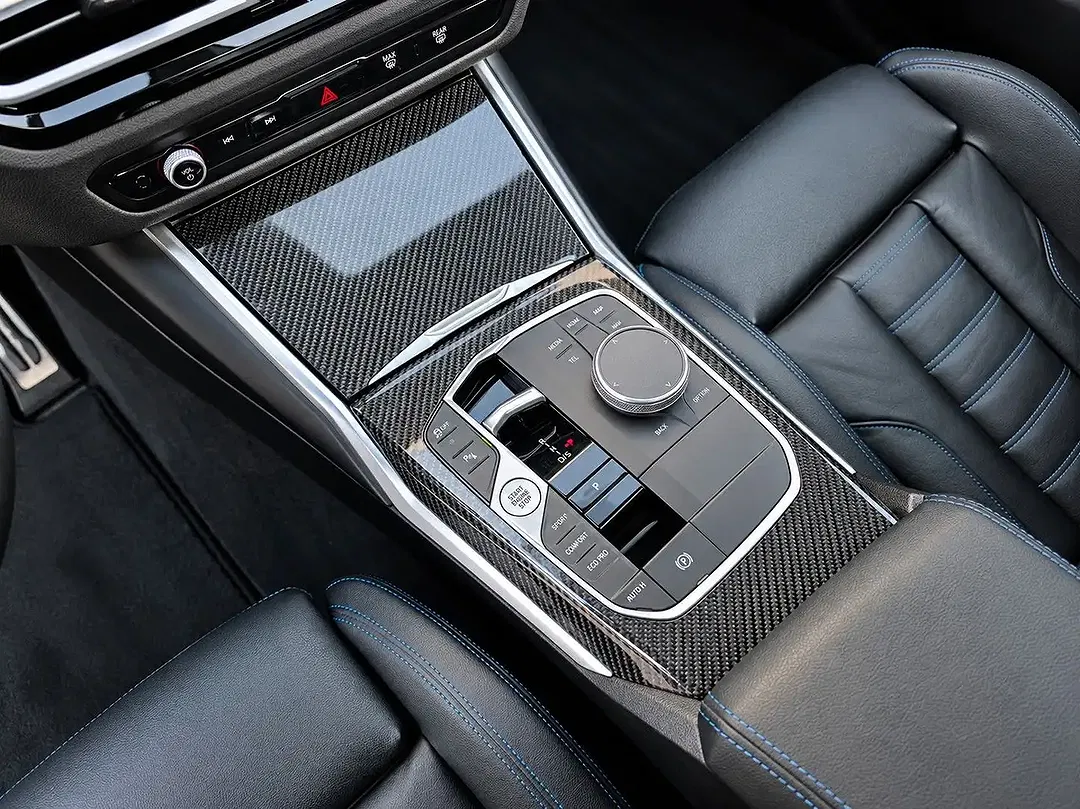 BMW M3 xDrive M Sport Pro - Thumbnail 10