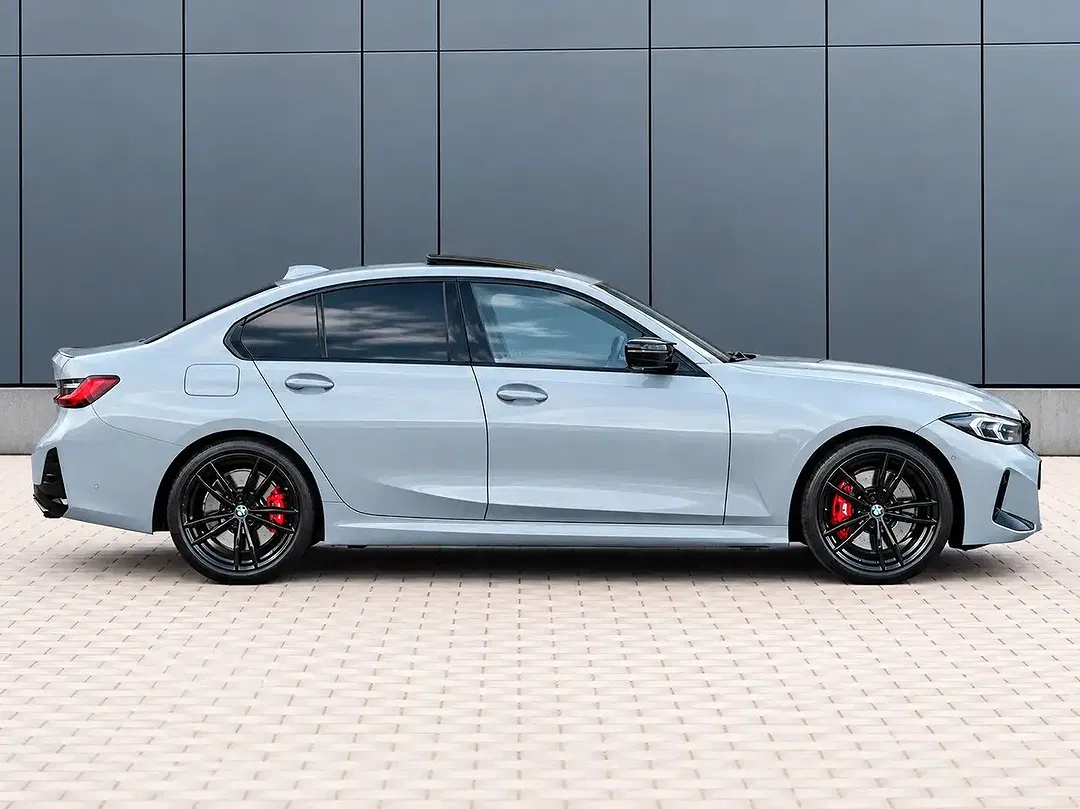 BMW M3 xDrive M Sport Pro - Thumbnail 5