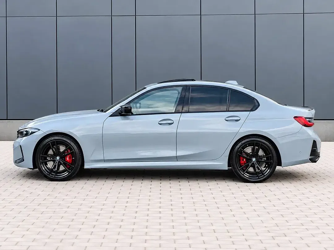 BMW M3 xDrive M Sport Pro - Thumbnail 6