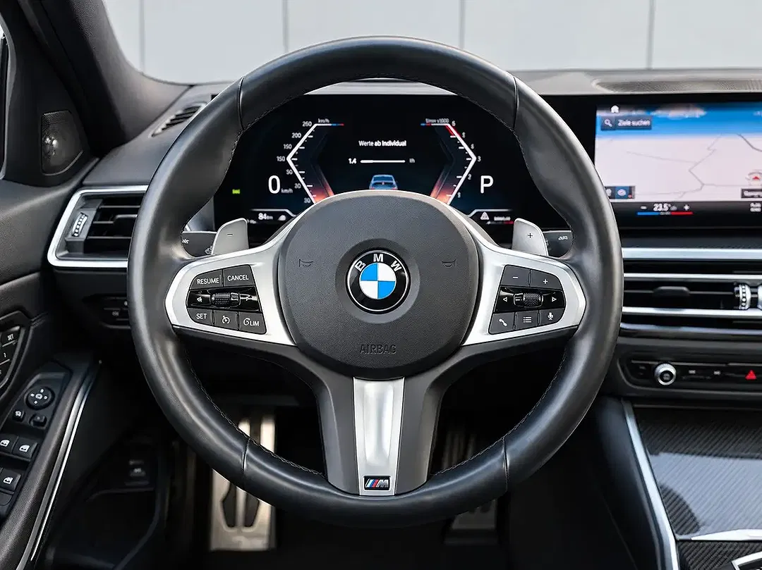 BMW M3 xDrive M Sport Pro - Thumbnail 9