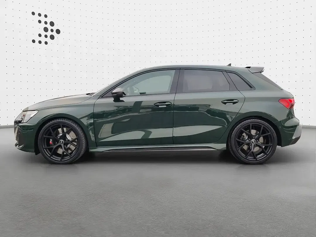 Audi RS3 - foto 2
