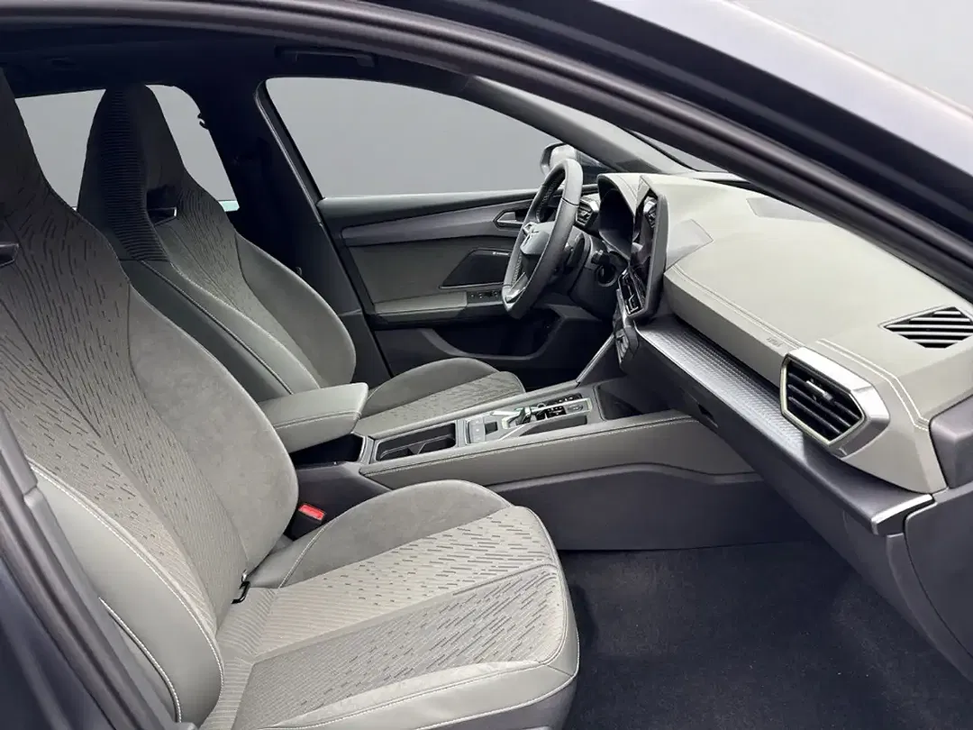 CUPRA Leon 2.0 TSI 4Drive VZ Sportstourer Tribe Edition - Thumbnail 13