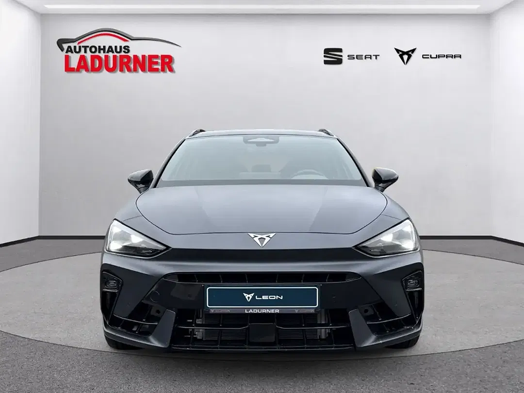 CUPRA Leon 2.0 TSI 4Drive VZ Sportstourer Tribe Edition - Thumbnail 7