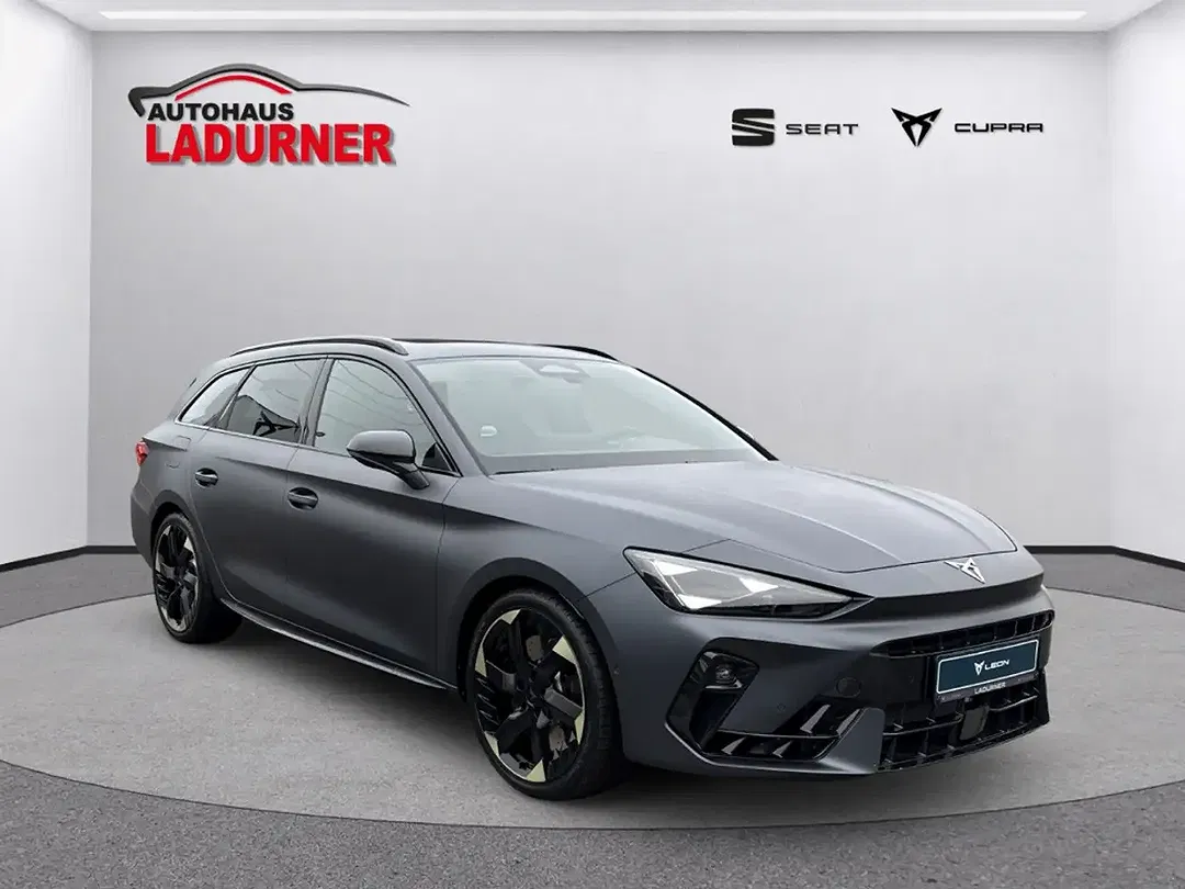 CUPRA Leon 2.0 TSI 4Drive VZ Sportstourer Tribe Edition - Thumbnail 8