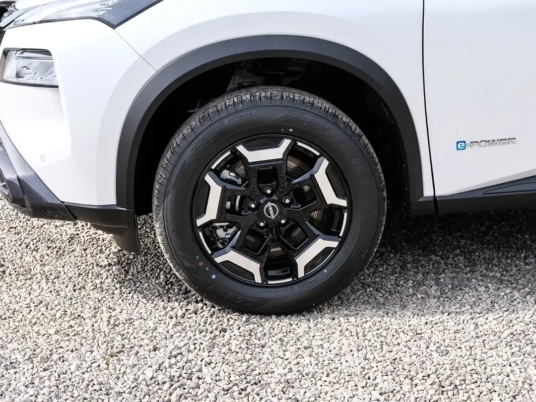 Nissan X-Trail 1.5 VC-T e-Power N-Trek - Thumbnail 4