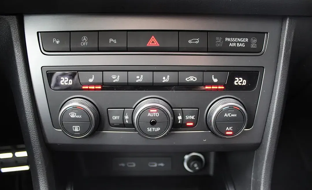 CUPRA Ateca 1.5 TSI DSG - Thumbnail 19