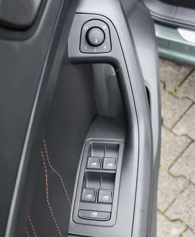 CUPRA Ateca 1.5 TSI DSG - Thumbnail 8
