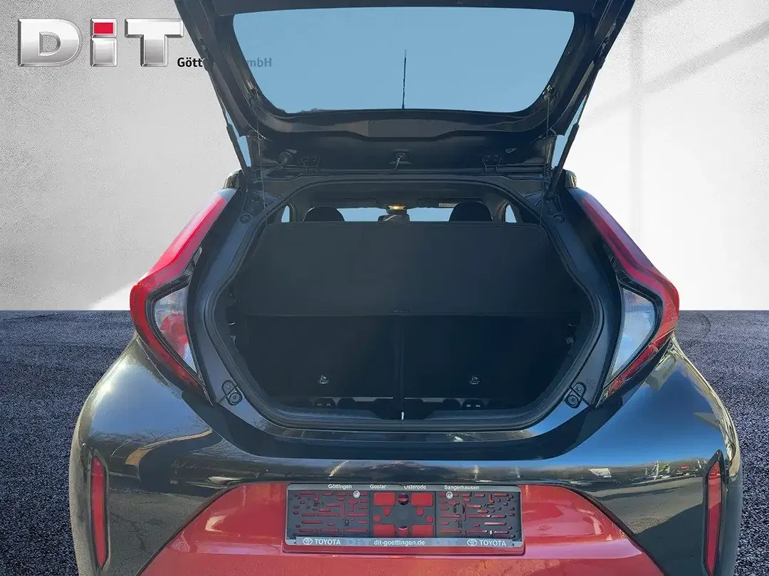 Toyota Aygo - Thumbnail 4