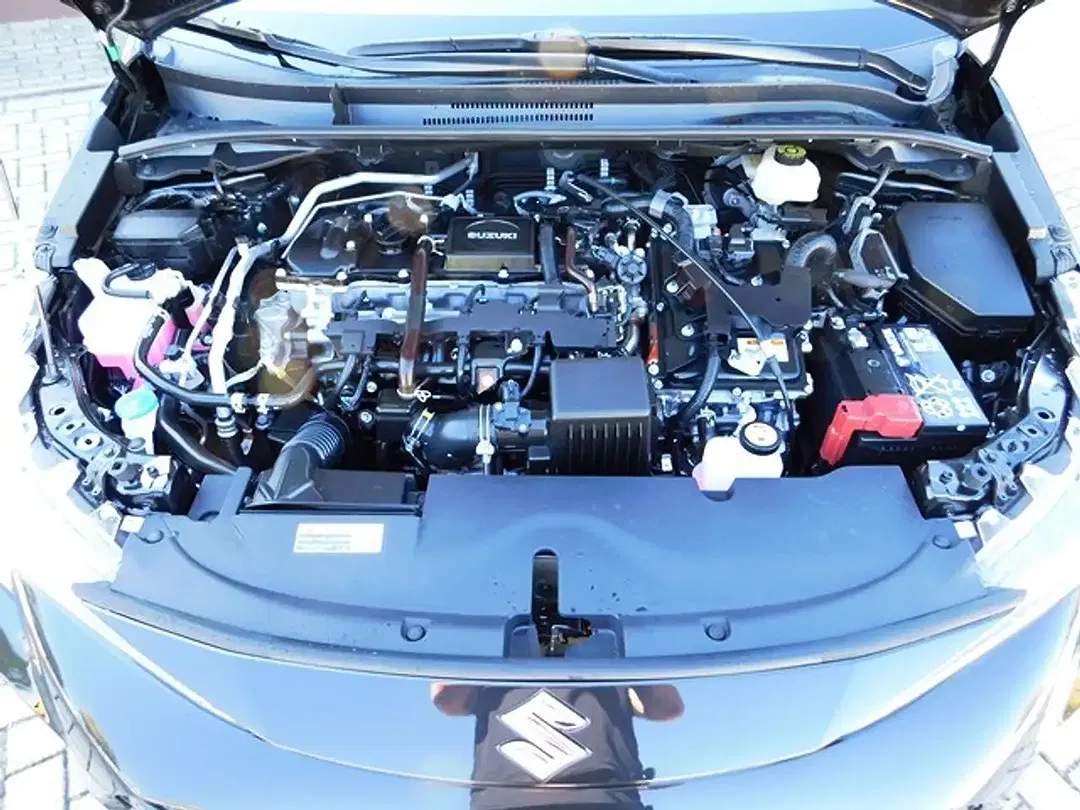 Suzuki Swace Hybrid 1.8 CVT Comfort+ - foto 14