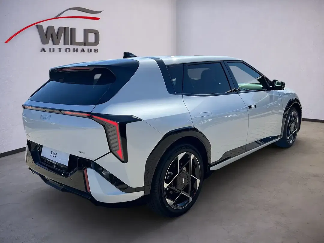 Kia EV4 GT-Line - Thumbnail 3