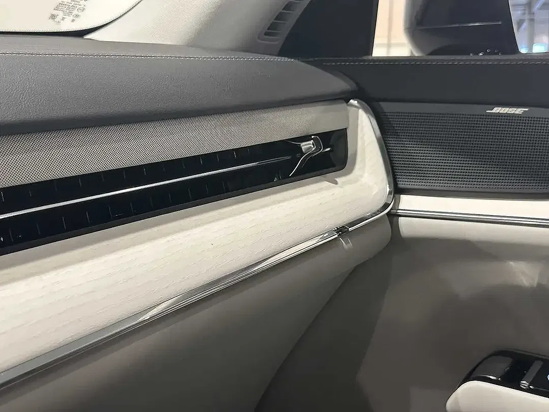 Volvo EX90 Twin Motor - Thumbnail 10