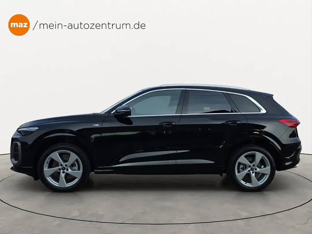 Audi Q5 TDI S tronic quattro - Thumbnail 1