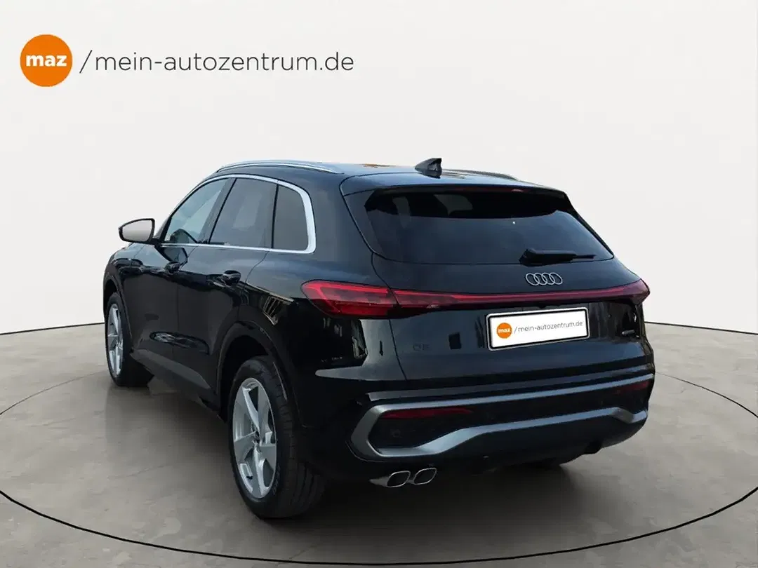 Audi Q5 TDI S tronic quattro - Thumbnail 3