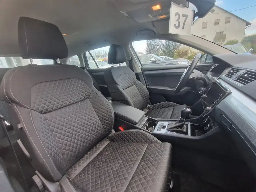 Skoda Superb 1.4 TSI iV DSG Combi Ambition - Thumbnail 13