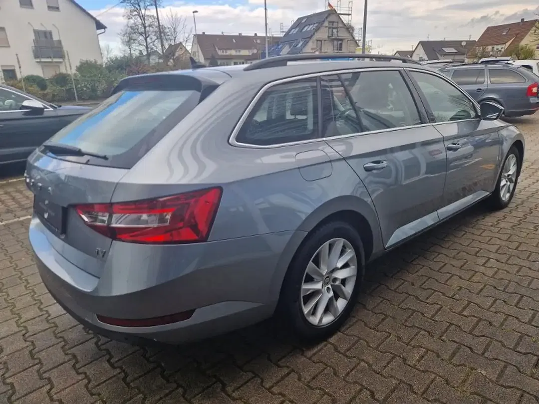 Skoda Superb 1.4 TSI iV DSG Combi Ambition - Thumbnail 5