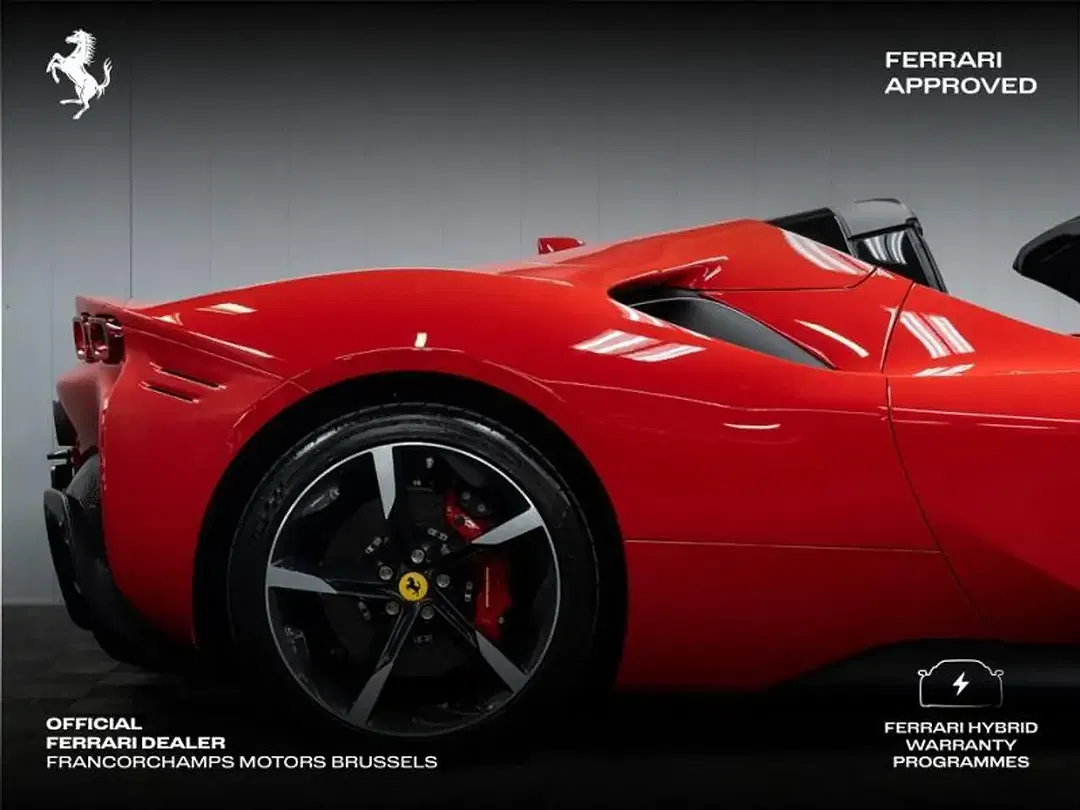 Ferrari SF90 Spider - Thumbnail 13