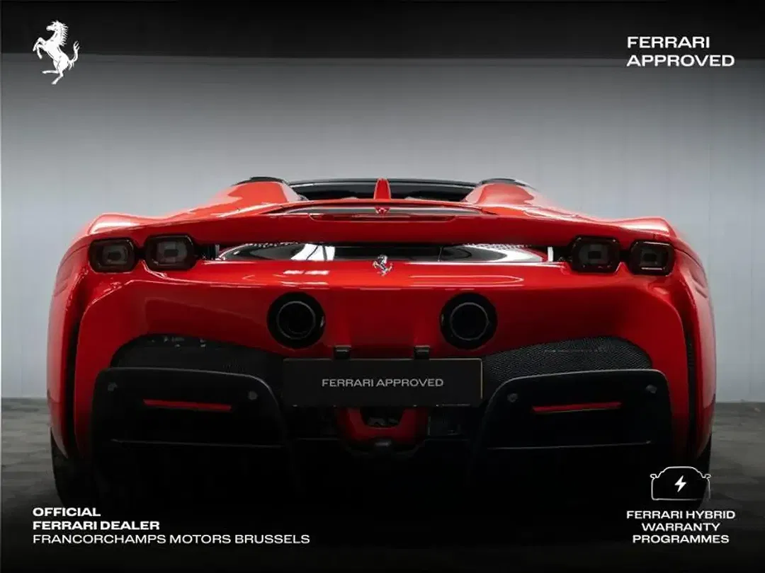 Ferrari SF90 Spider - Thumbnail 6