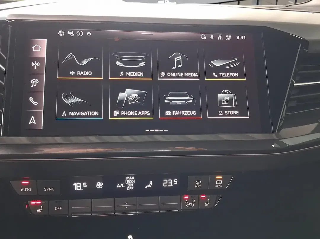Audi Q4 e-tron 40 Matrix LED S line - Thumbnail 10