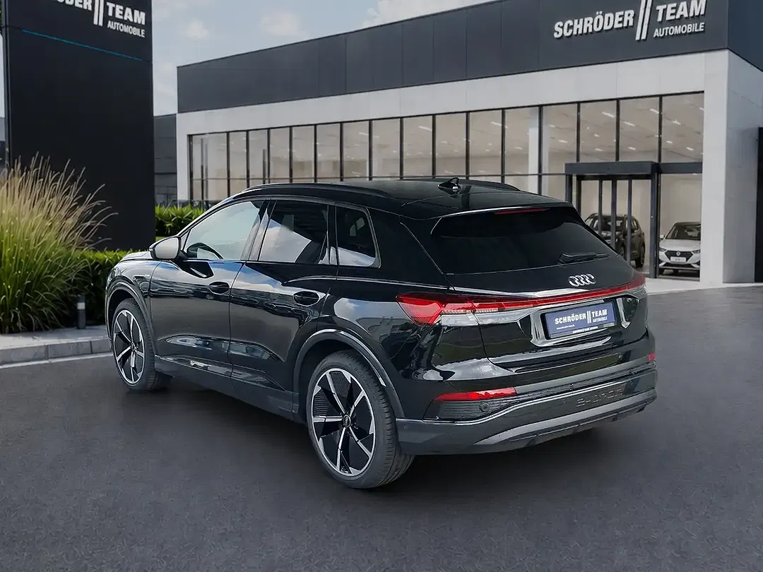 Audi Q4 e-tron 40 Matrix LED S line - Thumbnail 3