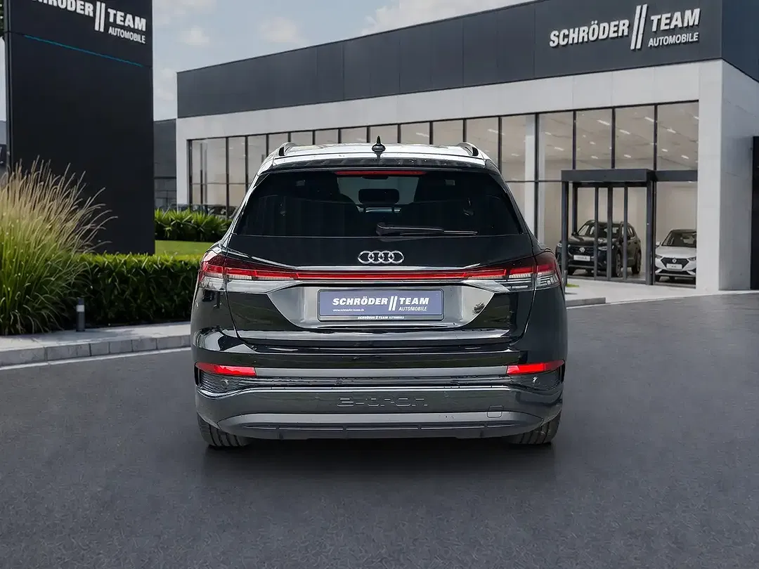 Audi Q4 e-tron 40 Matrix LED S line - Thumbnail 4
