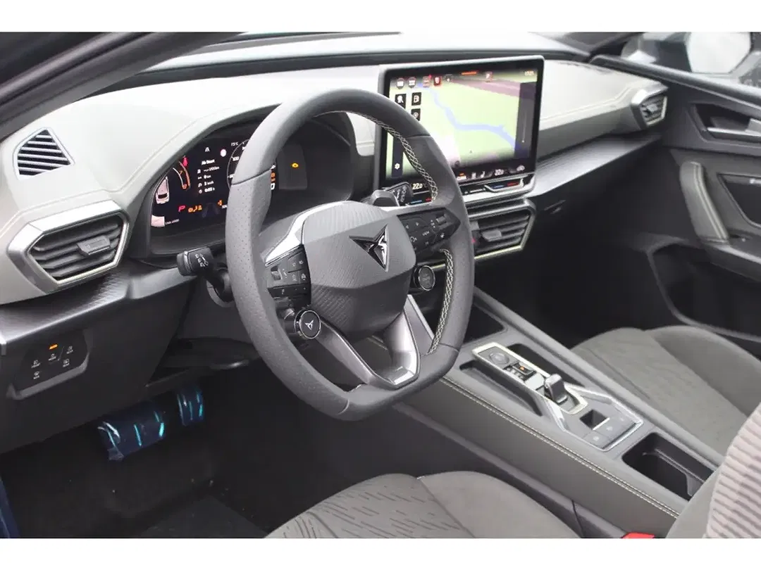 CUPRA Leon 2.0 TSI DSG 4Drive VZ Sportstourer Tribe Edition - Thumbnail 10