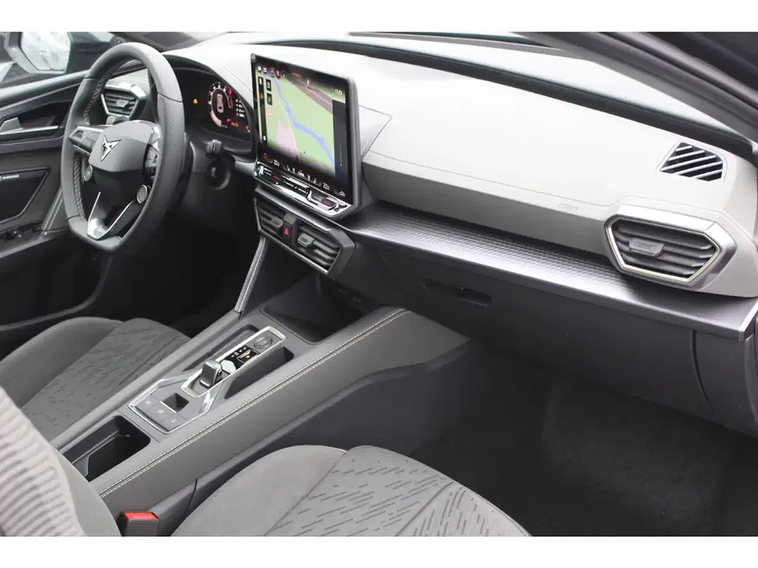 CUPRA Leon 2.0 TSI DSG 4Drive VZ Sportstourer Tribe Edition - Thumbnail 11