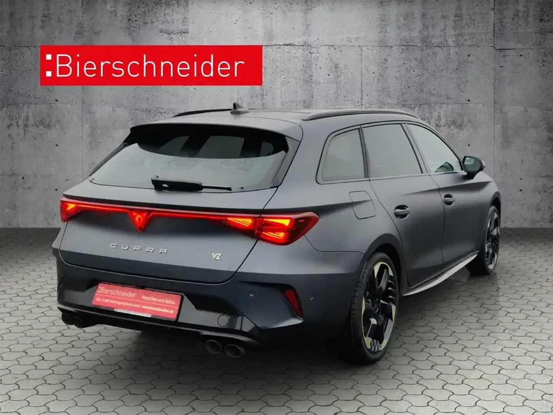 CUPRA Leon 2.0 TSI DSG 4Drive VZ Sportstourer Tribe Edition - Thumbnail 3
